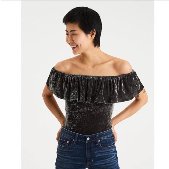 American Eagle velvet off shoulder bodysuit small - Picture 1 of 6